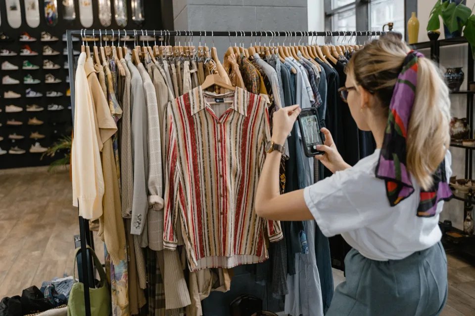 Thay pin và vệ sinh máy — máy chạy ổn định, pin lâu hơn — trước